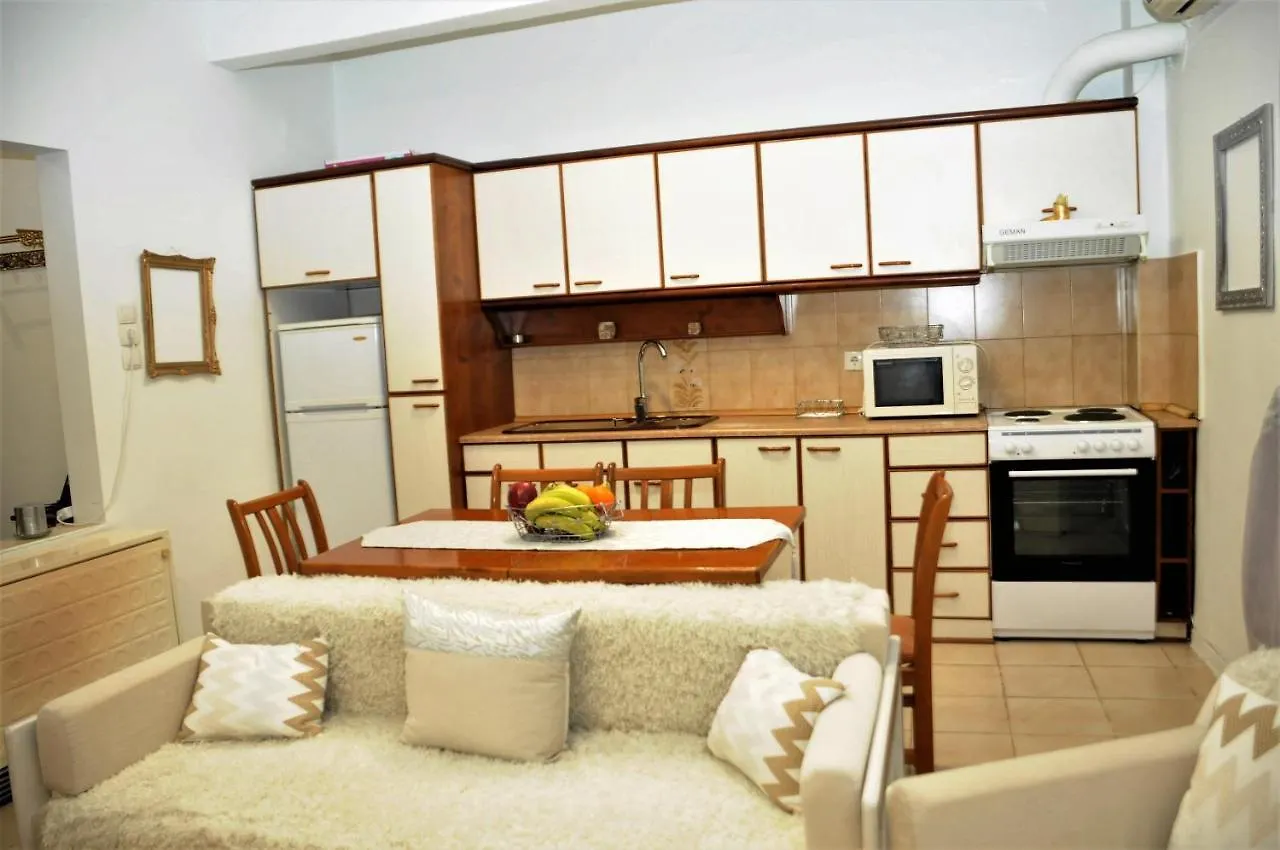 Garden House/Thessaloniki/Wifi Apartment