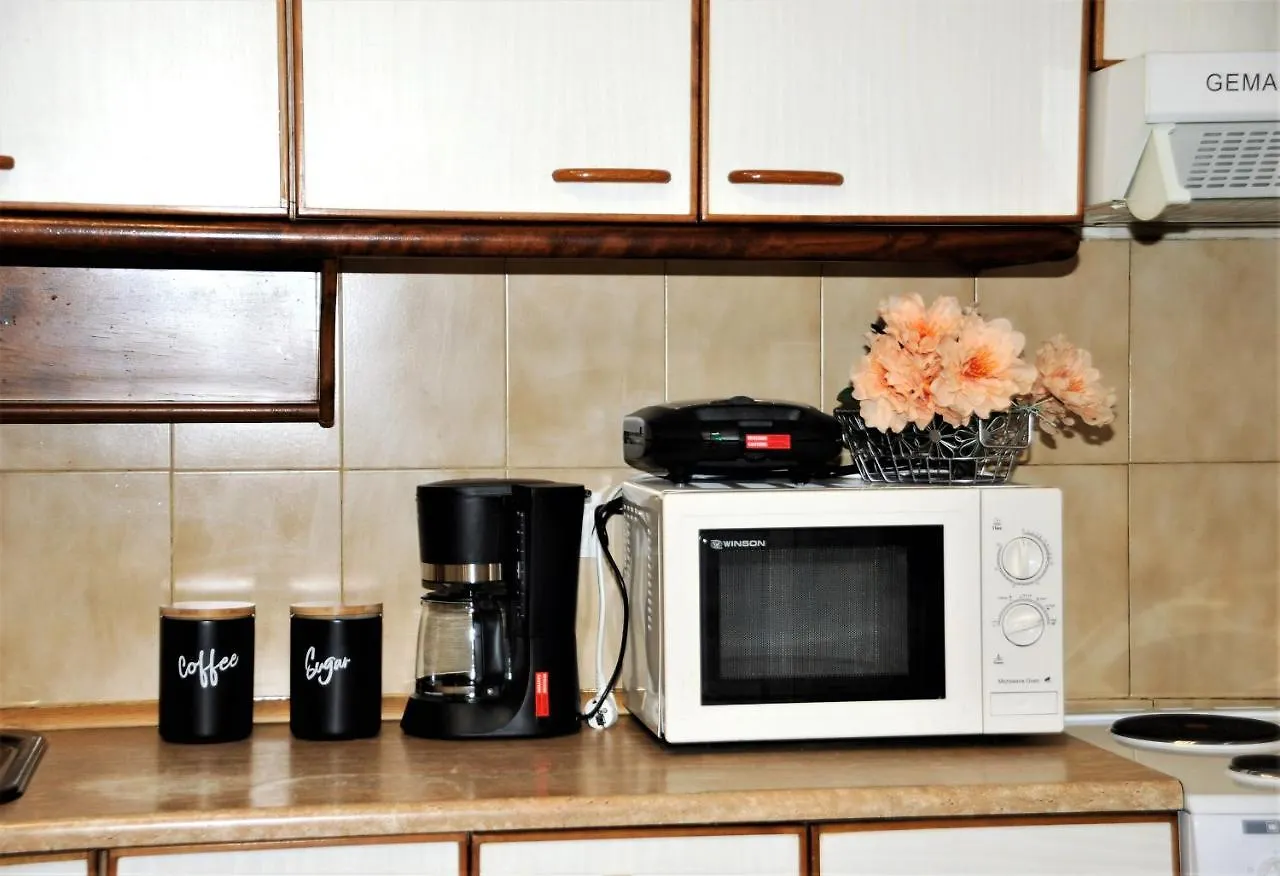 Garden House/Thessaloniki/Wifi Apartment